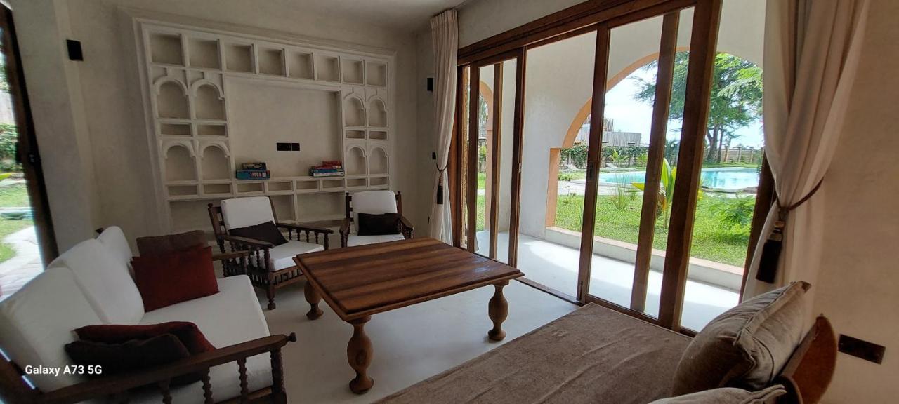 Al Mahali 3 Bedroom Villas Diani Galu Beach Diani Beach Zewnętrze zdjęcie